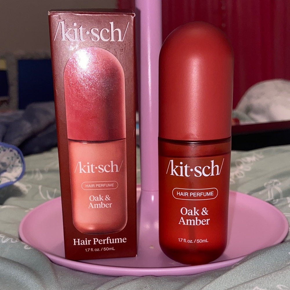 Kitsch Oak & Amber Hair Perfume in Rich Red